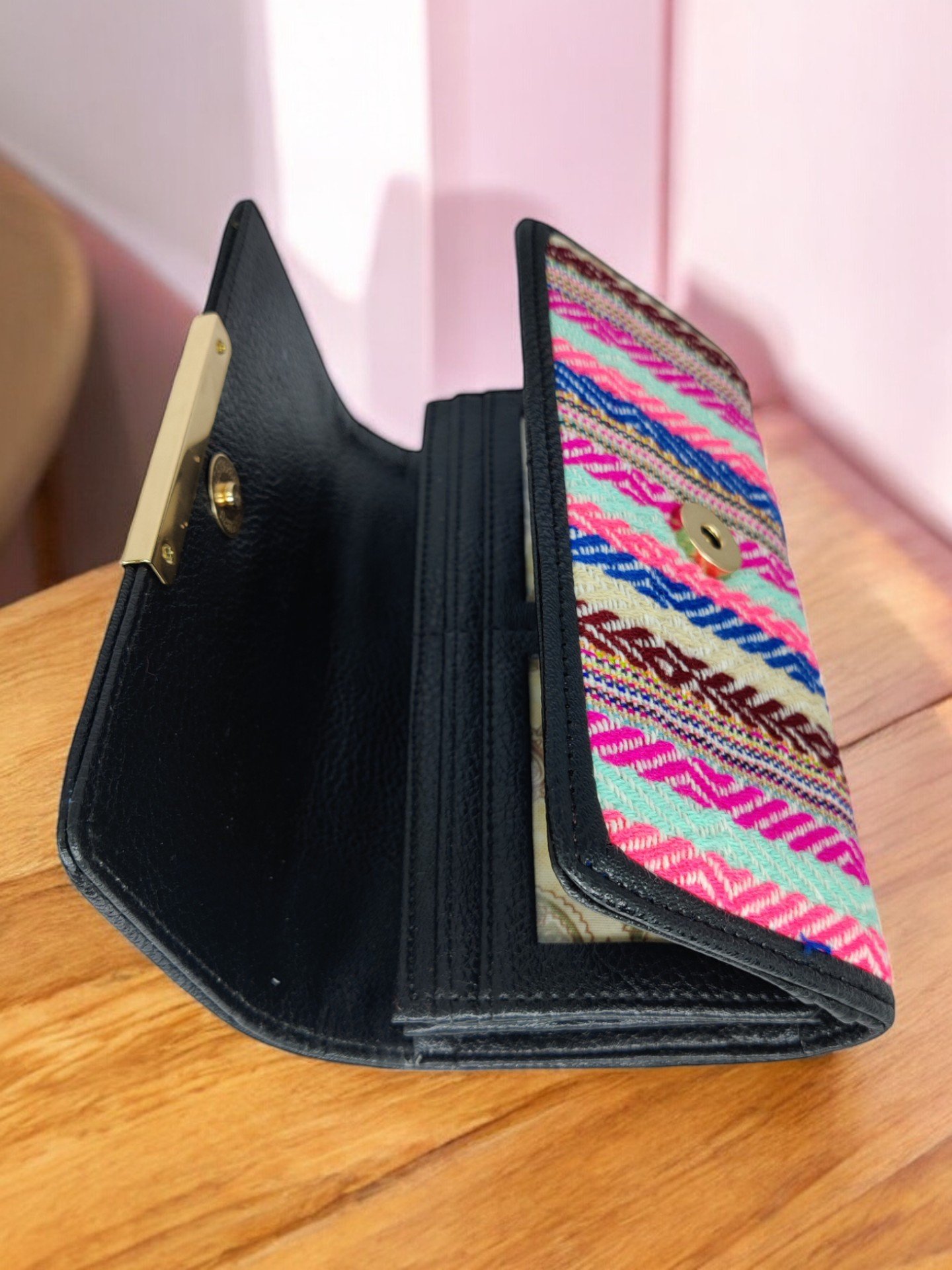 Assam Tapestry leather wallet (4)