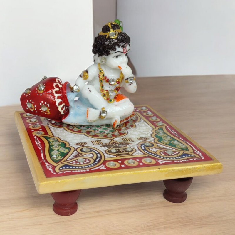 Krishna Chowki (4) Handcrafted Marble Krishna with 4-Corner Chowki (11 cm, Medium) from Rajasthan. Perfect for home décor, office desk, pooja, and gifting. Auspicious idol with intricate stonework.