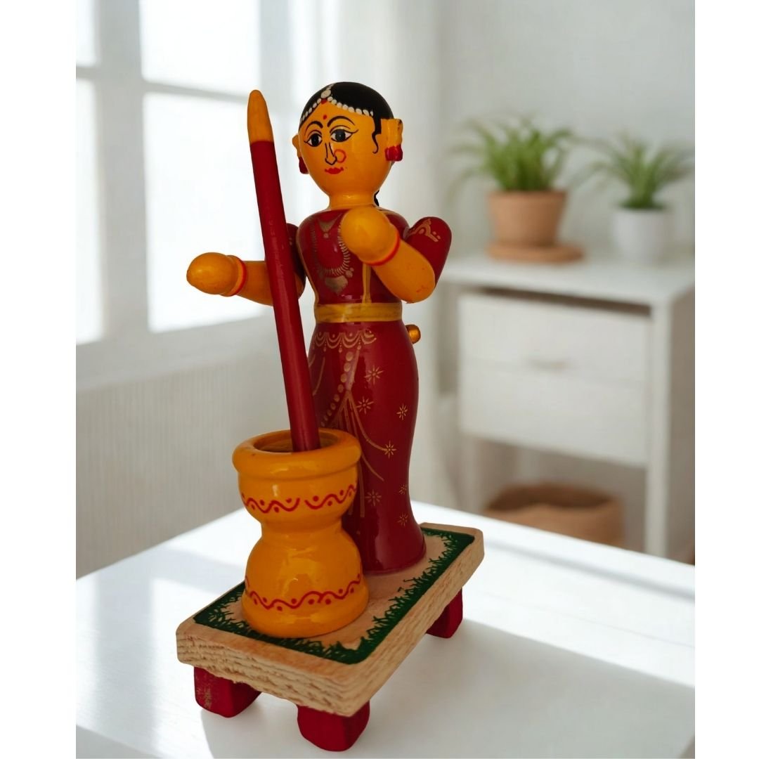 Red Pot Lady (6)